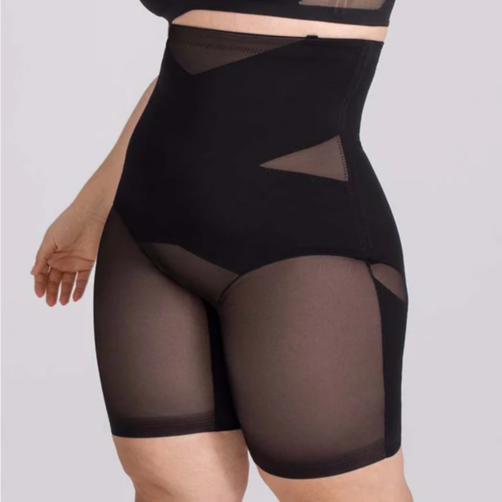 NWOT Honeylove SuperPower Short